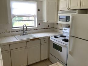 60 Windsor C 60, West Palm Beach FL 33417