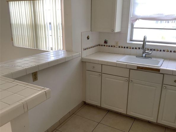 60 Windsor C 60, West Palm Beach FL 33417