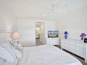 2160 Ibis Isle Rd 3, Palm Beach FL 33480