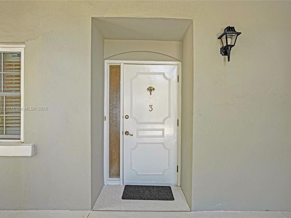 2160 Ibis Isle Rd 3, Palm Beach FL 33480