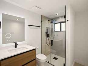 14324 Garden Dr, Miami FL 33168