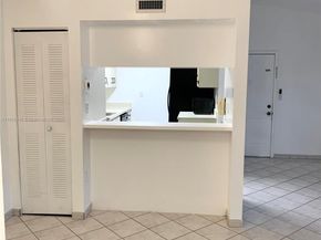 469 NE 207th Ln 207, Miami FL 33179