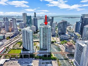 92 SW 3rd St 4806, Miami FL 33130