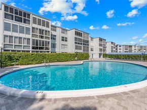 7640 NW 18th St 301, Margate FL 33063