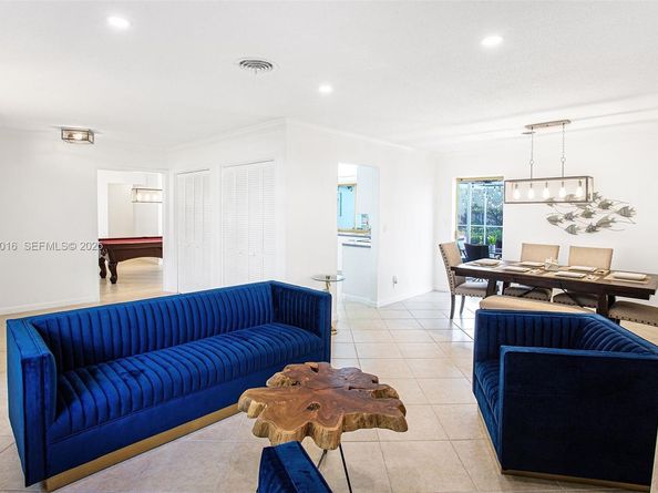 4316 Jackson St, Hollywood FL 33021