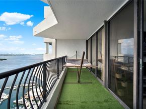 555 NE 15th St 31E, Miami FL 33132