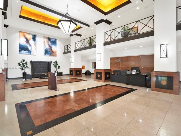 555 NE 15th St 31E, Miami FL 33132
