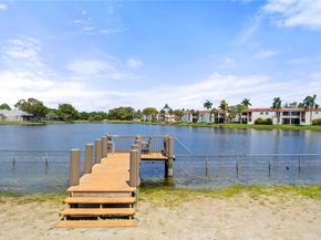 901 Colony Point Cir 503, Pembroke Pines FL 33026