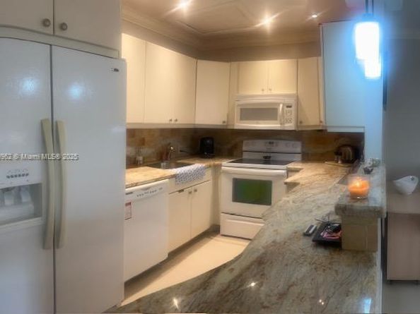 618 Fanshaw O 618, Boca Raton FL 33434