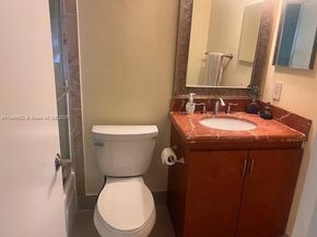618 Fanshaw O 618, Boca Raton FL 33434