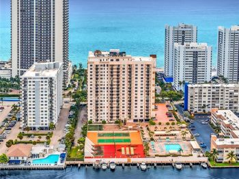 1865 S Ocean Dr