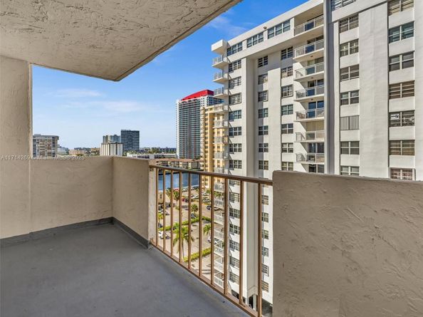 1865 S Ocean Dr 10B, Hallandale Beach FL 33009