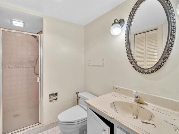 1865 S Ocean Dr 10B, Hallandale Beach FL 33009
