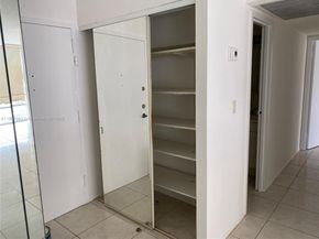 851 Three Islands Blvd 512, Hallandale Beach FL 33009