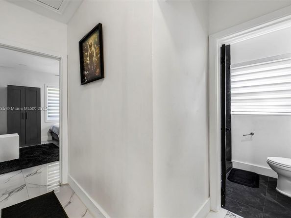 285 NW 45th St, Miami FL 33127