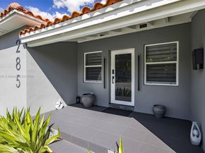 285 NW 45th St, Miami FL 33127