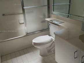 7649 E Granville Dr 301, Tamarac FL 33321