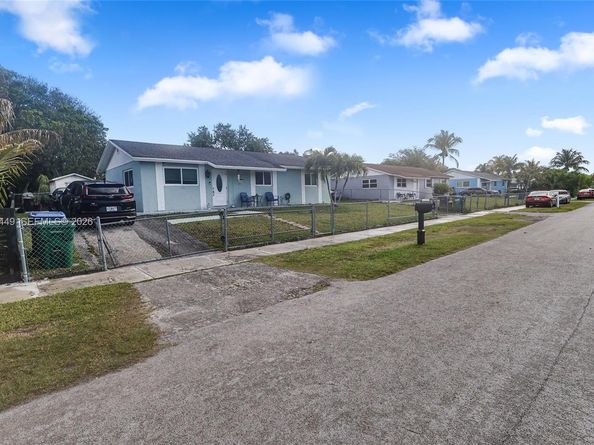 14501 SW 297th St, Homestead FL 33033