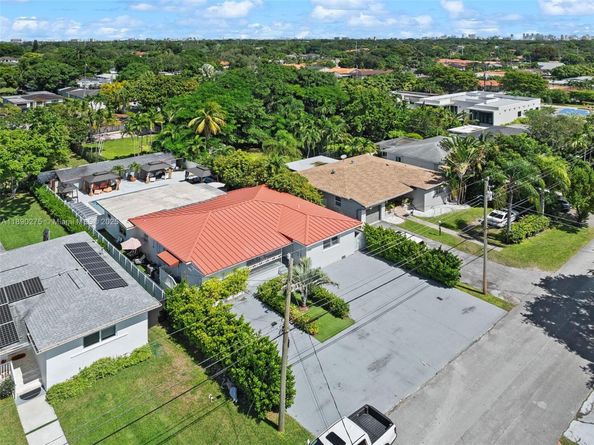 6355 SW 30th St, Miami FL 33155