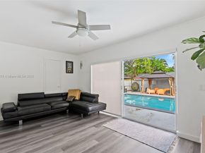 6355 SW 30th St, Miami FL 33155