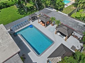 6355 SW 30th St, Miami FL 33155