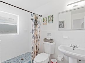 6355 SW 30th St, Miami FL 33155