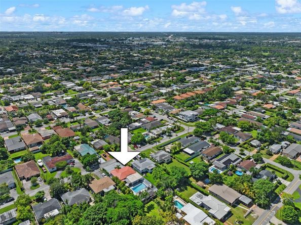 6355 SW 30th St, Miami FL 33155