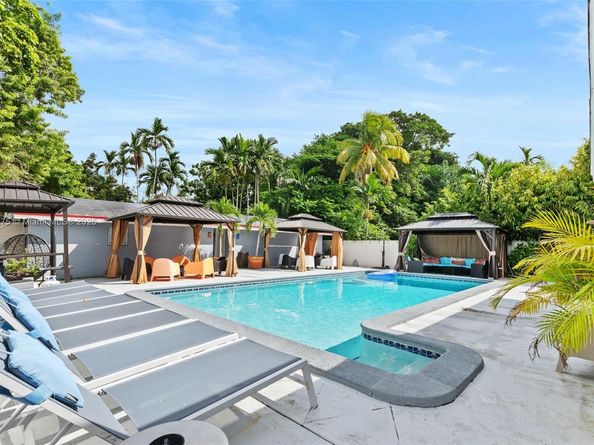6355 SW 30th St, Miami FL 33155