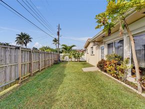 230 SE 4th St, Dania Beach FL 33004