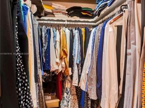 230 SE 4th St, Dania Beach FL 33004