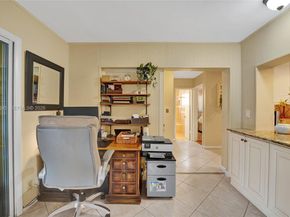 230 SE 4th St, Dania Beach FL 33004