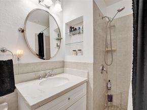 230 SE 4th St, Dania Beach FL 33004