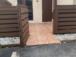 803 SW 119th Way, Davie FL 33325