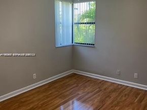 5841 Riverside Dr 106A3, Coral Springs FL 33067