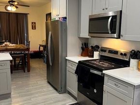 141 W 16th St, Riviera Beach FL 33404