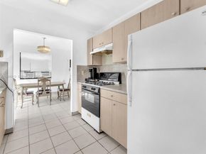 19820 NW 39th Ave, Miami Gardens FL 33055