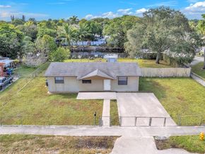 19820 NW 39th Ave, Miami Gardens FL 33055