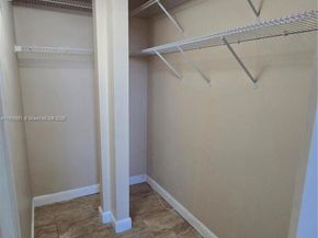 9230 Lagoon Pl 310, Davie FL 33324