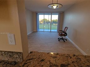 9230 Lagoon Pl 310, Davie FL 33324