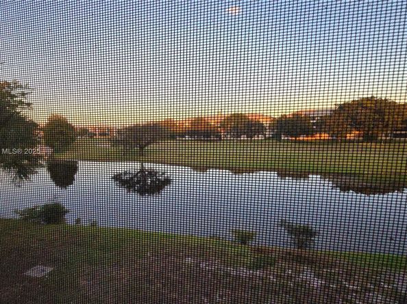 9230 Lagoon Pl 310, Davie FL 33324