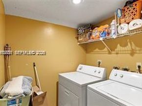 1071 SW 101st Ter, Pembroke Pines FL 33025