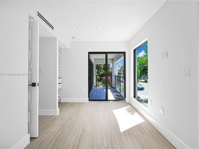 3305 NE 15th St, Fort Lauderdale FL 33304