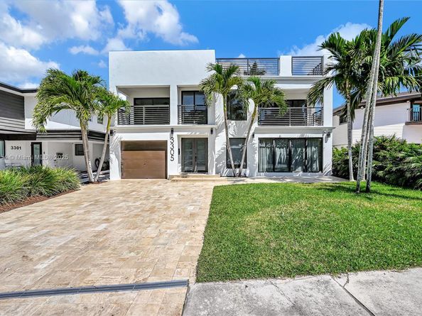 3305 NE 15th St, Fort Lauderdale FL 33304