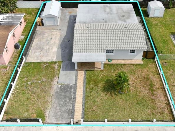 11831 SW 206th Ter, Miami FL 33177