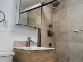 1001 SW 105th Ave 113, Miami FL 33174