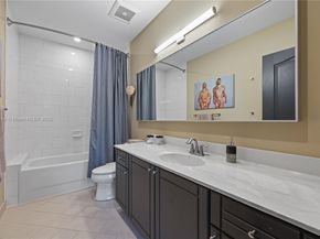 652 NE 63rd St 403, Miami FL 33138