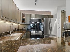 652 NE 63rd St 403, Miami FL 33138