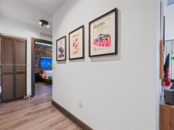 652 NE 63rd St 403, Miami FL 33138