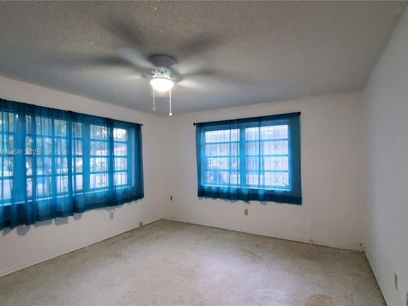 4756 SW 7th St, Miami FL 33134