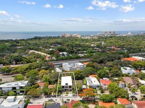 1152 SW 22nd Ter, Miami FL 33129